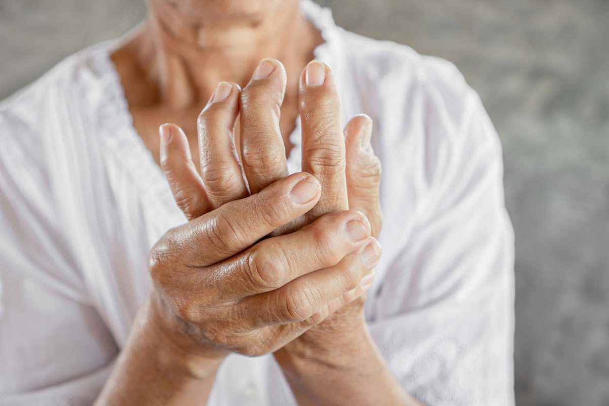 Five Signs You May Suffer from Arthritis
