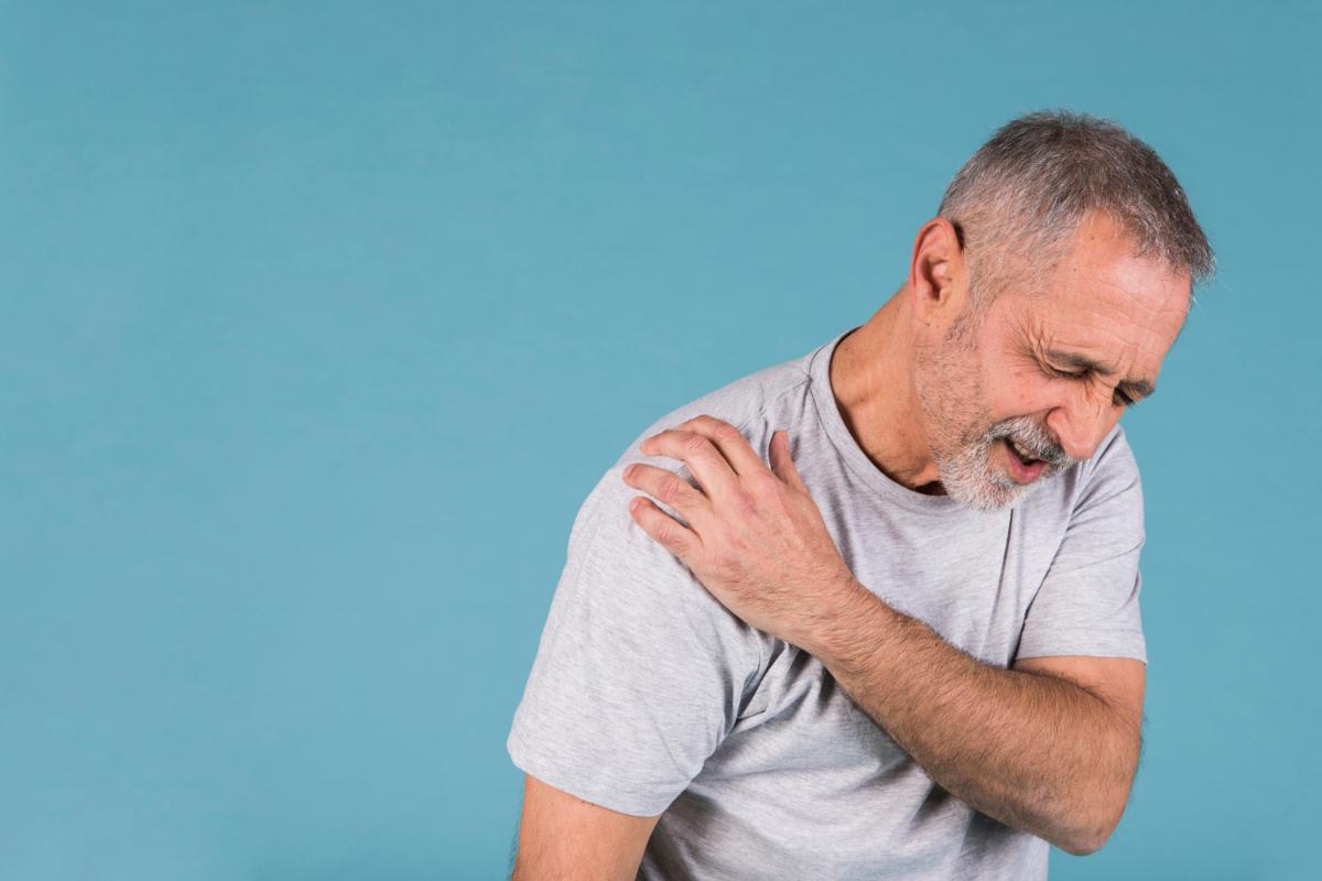 6 Tips to Treat Shoulder Pain