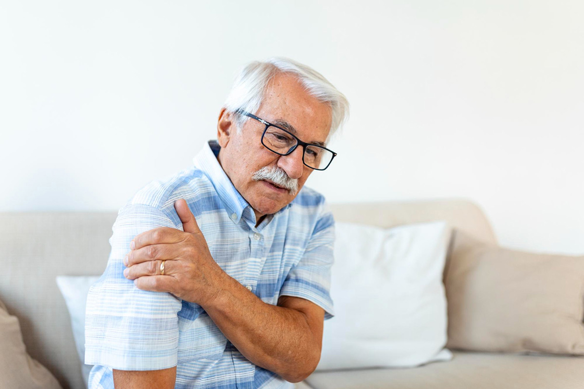 Total Shoulder Replacement for Elderly Patients