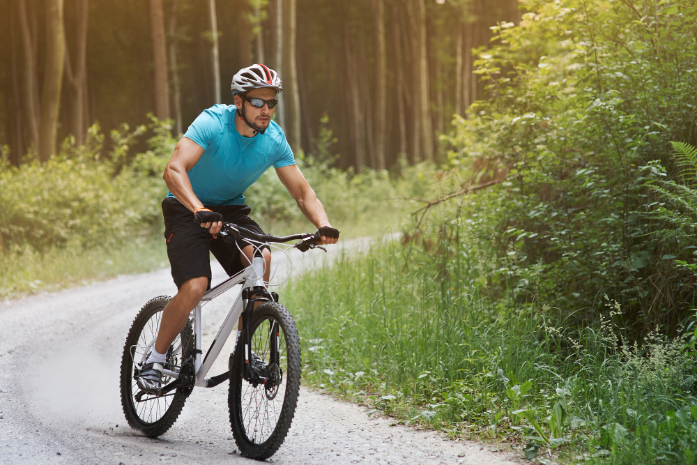 Tips to Avoid Hand & Wrist Injuries While Cycling