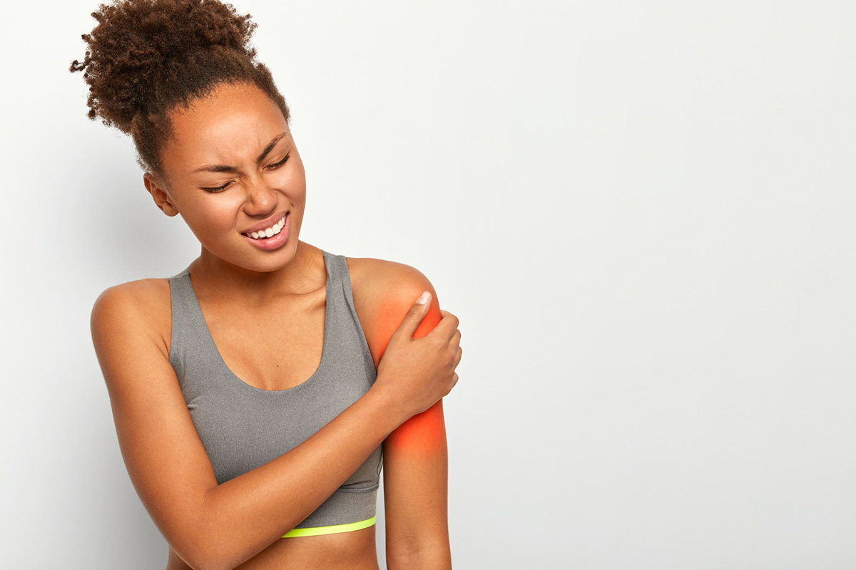 The Causes of Shoulder Pain during Sports and When to See an Orthopedic Surgeon