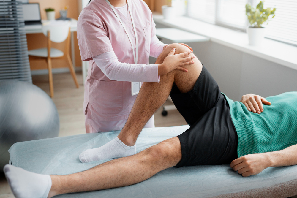 Benefits of High and Low Dose Exercise Therapy for Knee Osteoarthritis