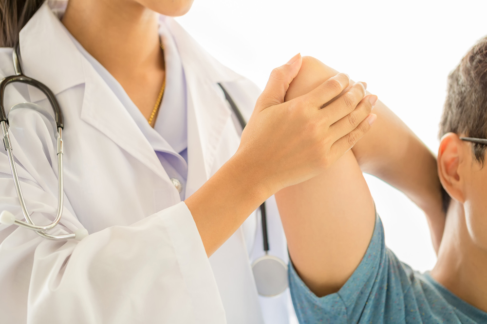 Understanding Elbow Injuries: Common Conditions and Treatment Options
