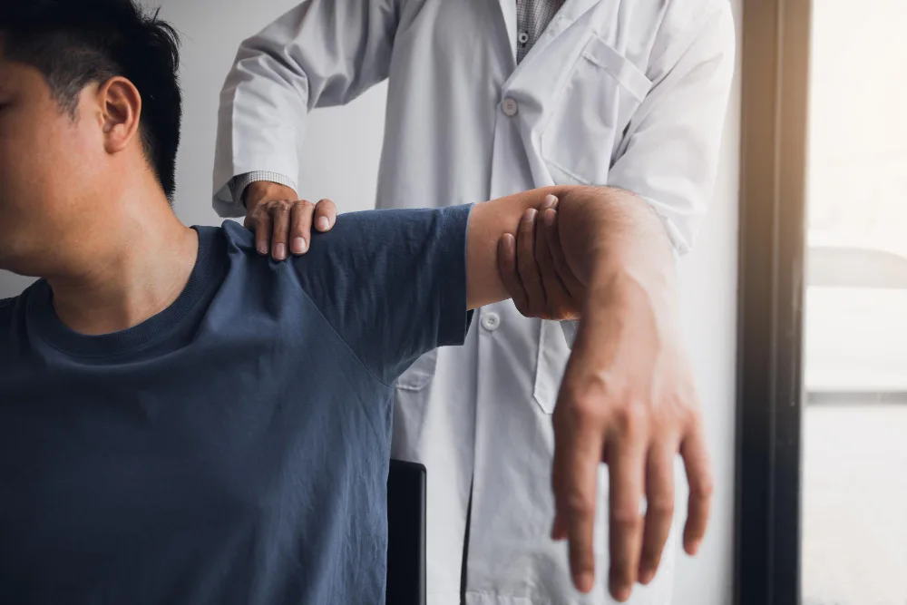 How Serious Is a Total Shoulder Replacement?
