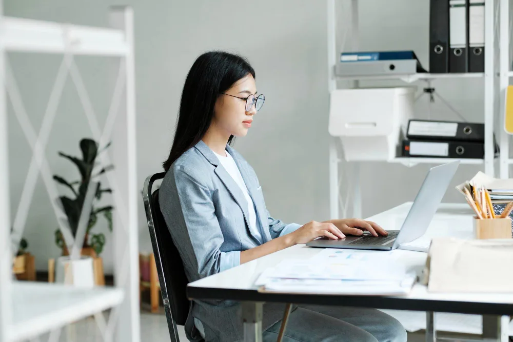 Does Prolonged Sitting Worsen Sciatica?